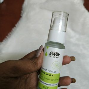 Nykaa Naturals Barrier Repair Serum Jelly