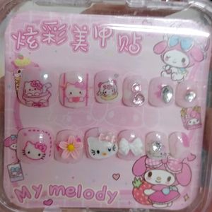 Hellokitty PressOn Nails