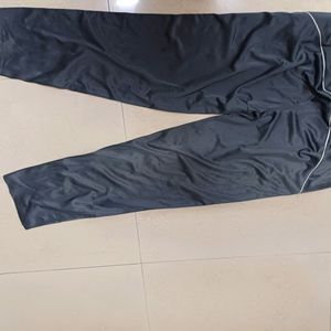 Men Track Pants In Good Condition