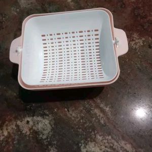 30 Rs Delivery Discount 🎉Fruit Container Strainer