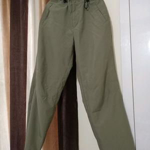 PARACHUTE PANTS