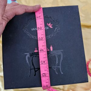 5 Magnetic Flap Boxes