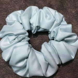 Assorted Scrunchies 12pc 🎀