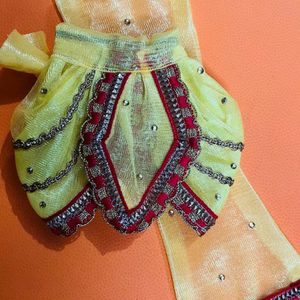 Yugal Sarkar Fancy Dress Fabric Net