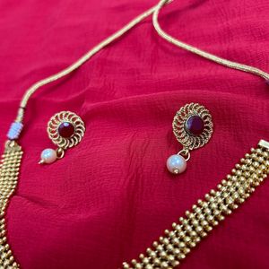 Festive Small Necklace Set