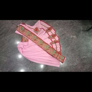 Saree With Fully Worked Leafs And Flower design