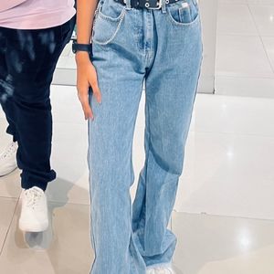 Urbanic High Waist Jeans