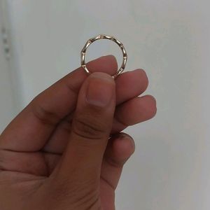 GOLDEN COLOR RING