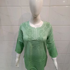 Lakhnavi Short Kurti