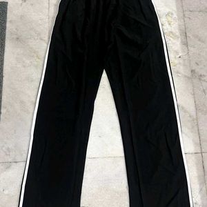 ADIDAS ORIGINALS 3 STRIPES STRAIGHT FIT TRACKPANTS