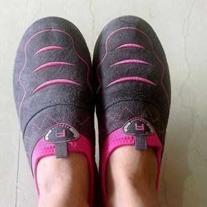 Girls Trendy Shoes