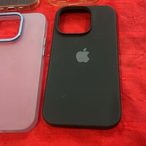 24(22 Displayed + 2free) Iphone 14 Pro Cover