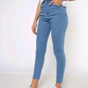 BLUE SKINNY JEANS (SIZE-28)