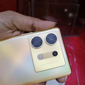 Infinix Zero 30 5G(Golden Hour, 256 GB)(12 GB RAM)