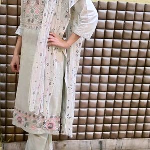 Festive Wear Kurta Set