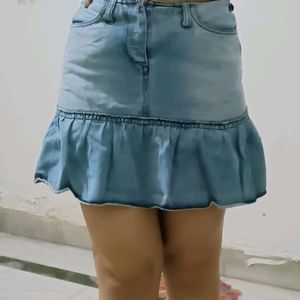 Y2k Denim Skirt With Frills