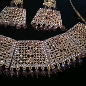 Pink N Golden Necklace Set  With Mangtika