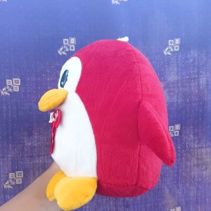 Red Penguin