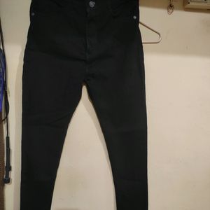 New Black Slim Jeans 👖