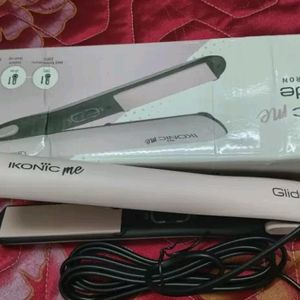 Ikonic Hair Straightener.