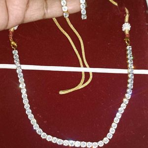 Ad White Stone Necklace