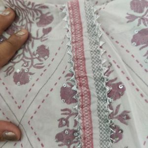 White And Pink Kurta