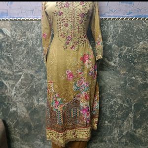 Pakistani Suit