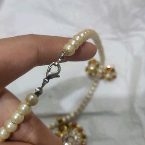 Pearl Necklace With Earings