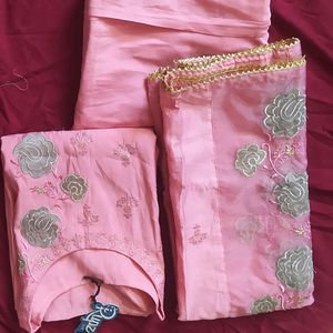 M Size Kurta Set With Dupatta