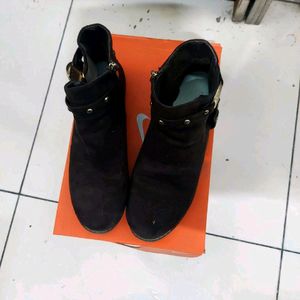 Suede Type Boots Size 40...used