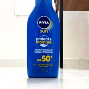 NIVEA SUNSCREEN SPF 50/ PROTECT AND MOISTURE.