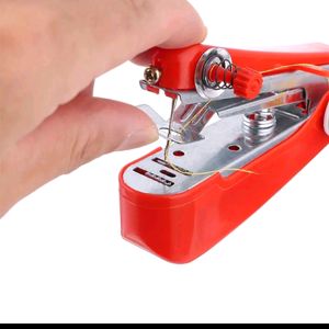 MINI PORTABLE HANDY SEWING MACHINE + Freebie😍❤