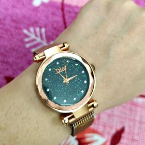 ⌚Rose Golden Magnetic Watch⌚