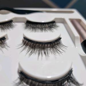 Magnetic Eyelashes