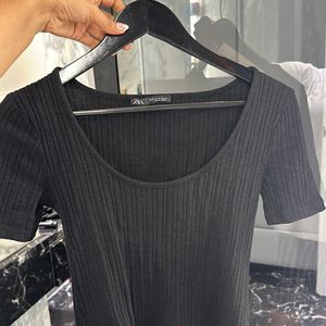 ZARA Ribbed black top