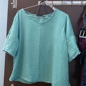 sea green top