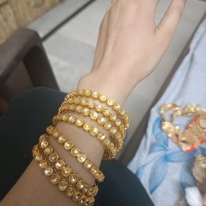 Kundan Gold Graceful Bangles