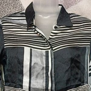 Sexy Black And White Striped Shirt