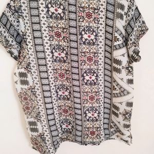 Ateesa Printed Ethnic Gold Tshirt