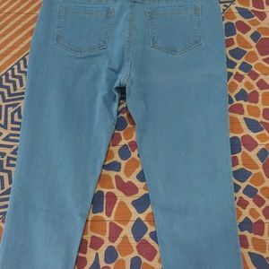 Women New blue Jeans With Tag