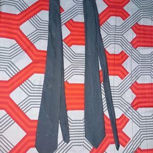 Set Of Two Tie