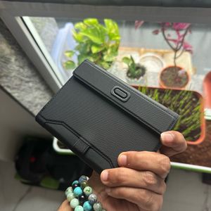 Spigen Passport Holder