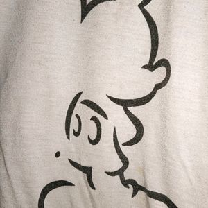 White T-shirt Of Mickey Mouse