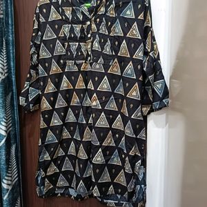 Black And Golden Print Short Kurti Tunic[ xl ]