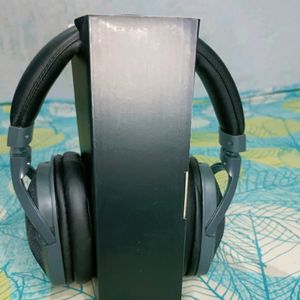 Boat Rockerz 550Headphone