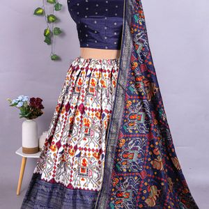 Buy 1 Gate One Free Lehenga Choli