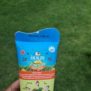 Ikkai Organic C Glow Face Wash