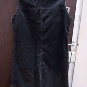 Cortrise Pinafore