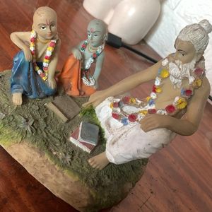 Krishna And Sandeepani Idol