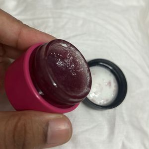 Mac Lip Scrub- Fruit Of Passion